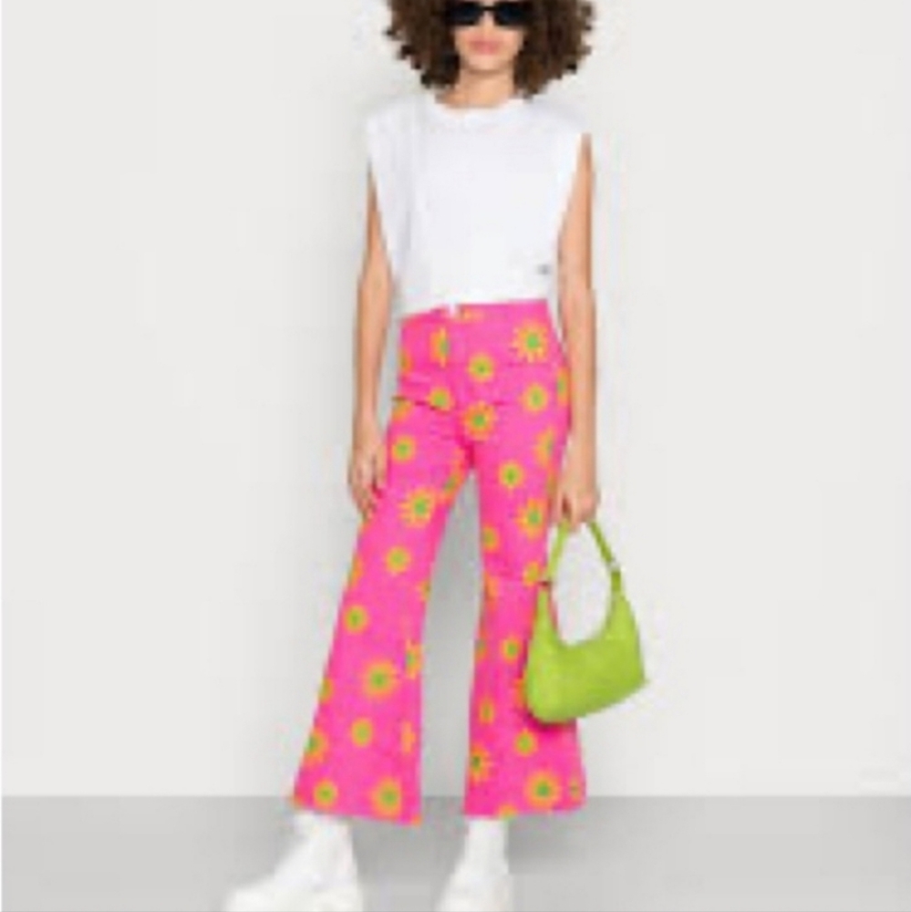 Free People YouthQuake Retro 70s Printed Crop Jeans in Lipstick Combo Size 25